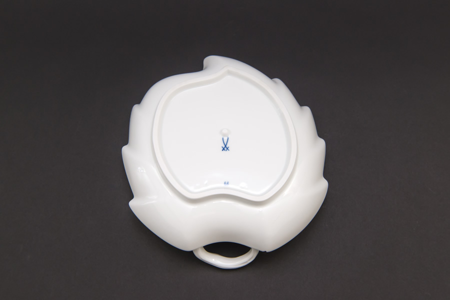 マイセン ブルーオニオン リーフディッシュ(19cm)
