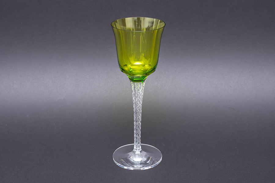ラリック トレヴェス ホックワイングラス(オリーブグリーン)