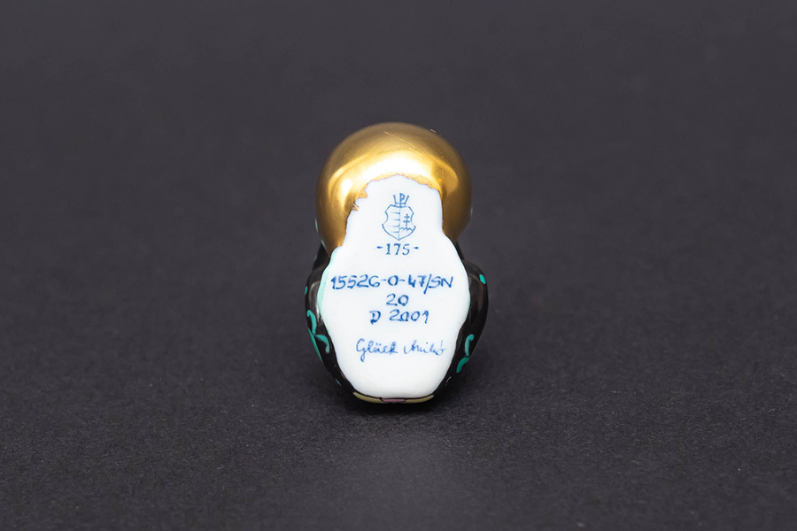ヘレンド 西安の黒 カエルの王様 ペンダントトップ