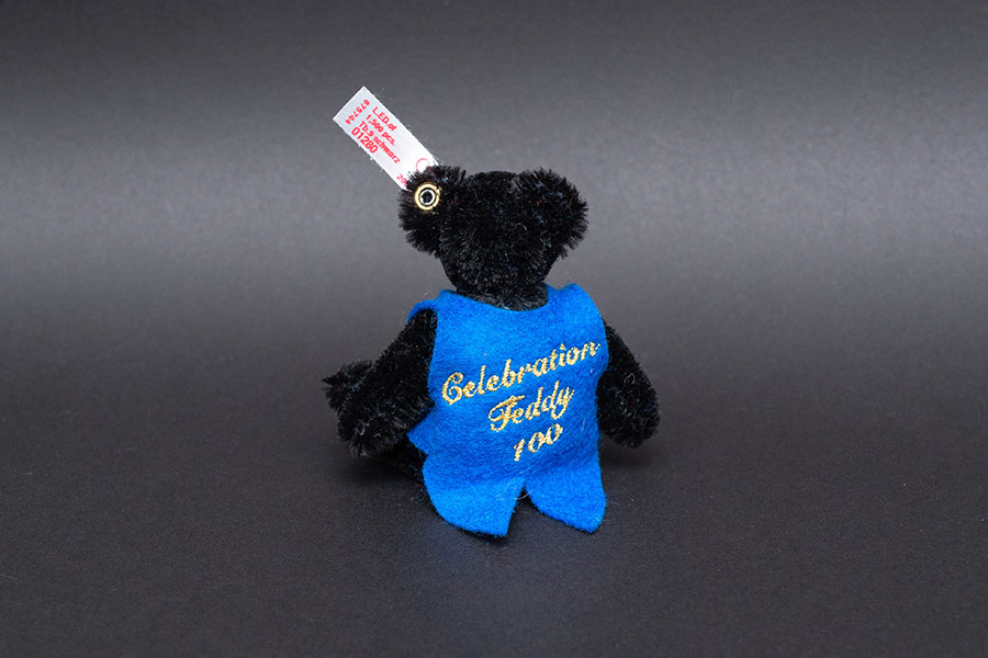シュタイフ テディベア『Celebration Teddy Bear 100』(100周年限定モデル)