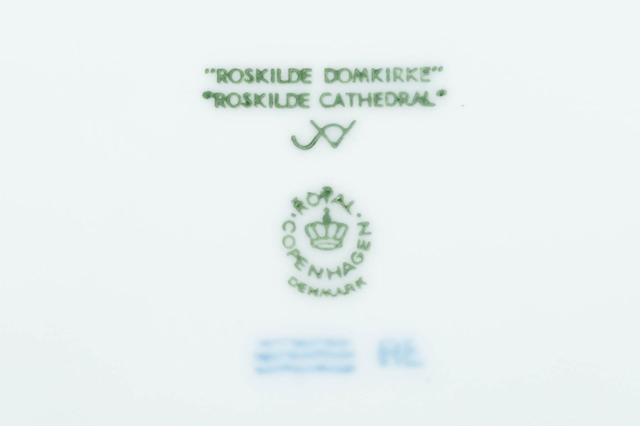 ロイヤル・コペンハーゲン イヤープレート（1997年）『Roskilde Cathedral（ロスキレ大聖堂）』