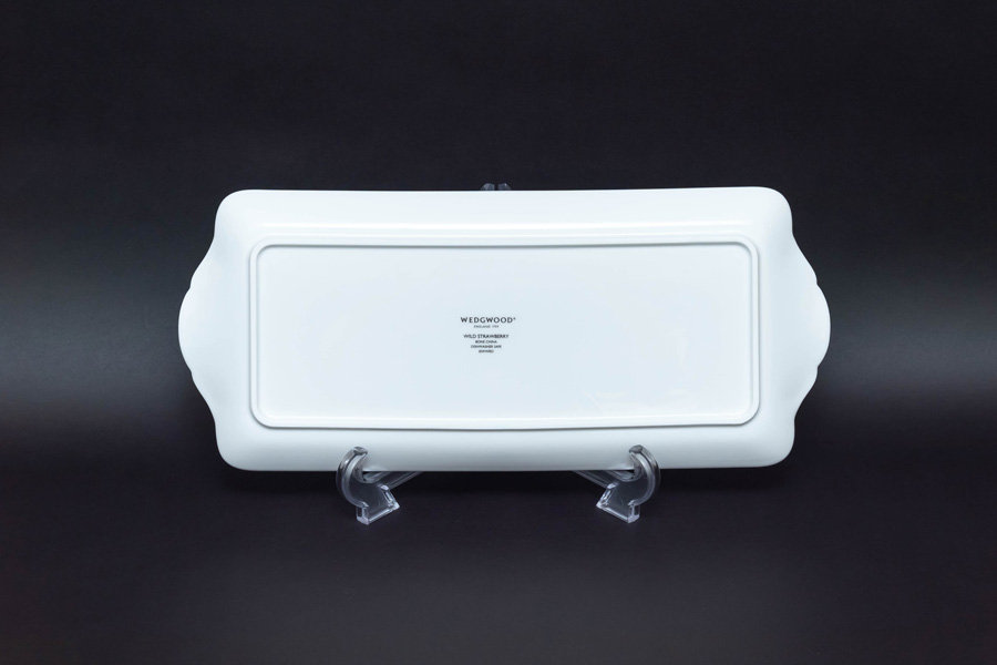 ウェッジウッド ワイルドストロベリーアルフレスコ サンドイッチトレイ