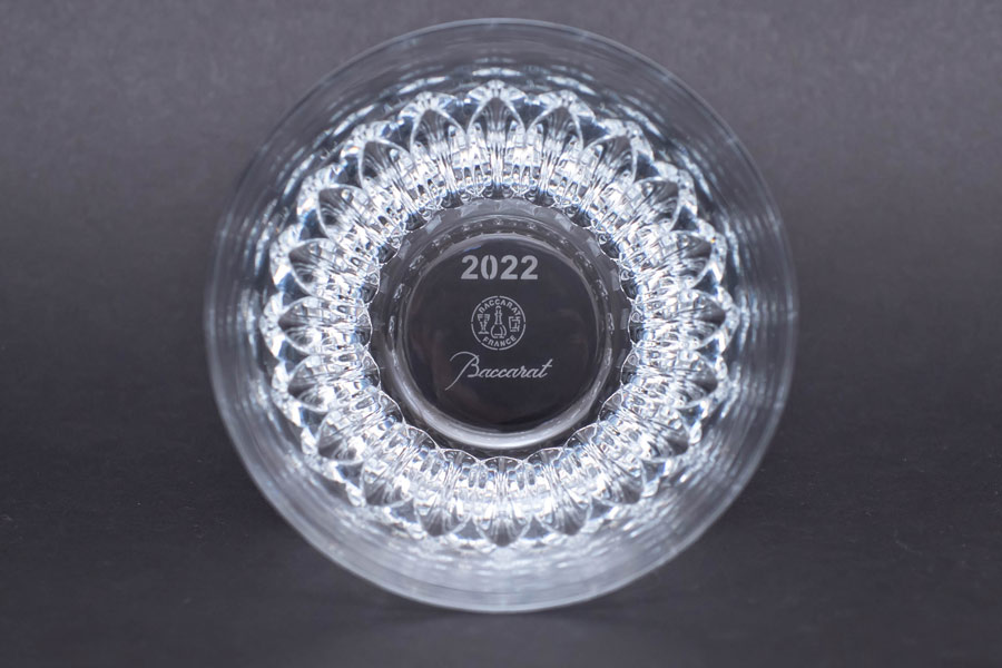 バカラ イヤータンブラー（2022年） クリスタ