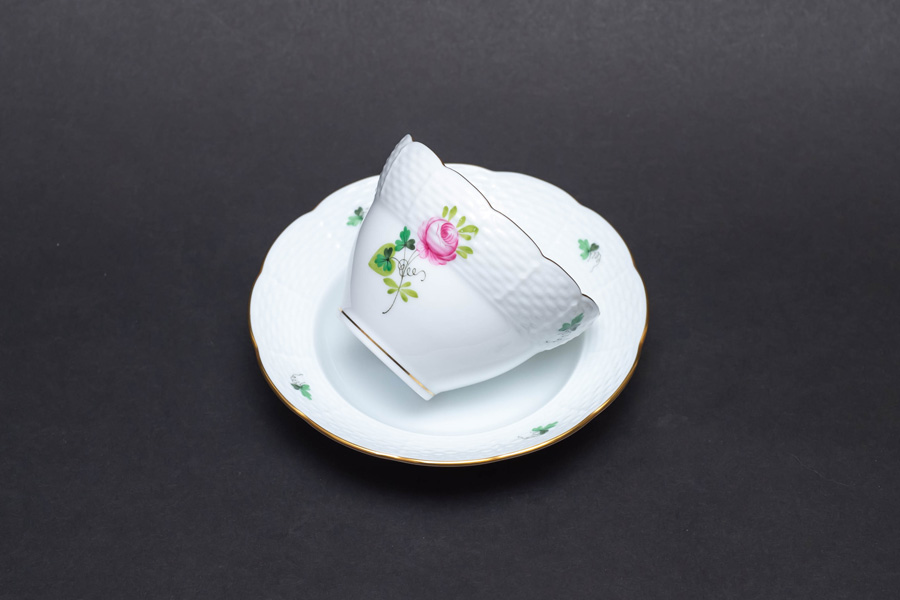 ヘレンド ウィーンの薔薇シンプル オリエンタルカップ&ソーサー