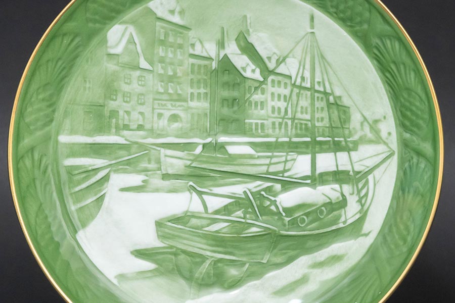 ロイヤル・コペンハーゲン イヤープレート(2007年) 『Christmas in Nyhavn(ニューハウン)』※100枚記念版